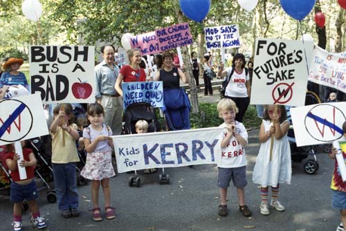 RC04 1-07A  Kids for Kerry